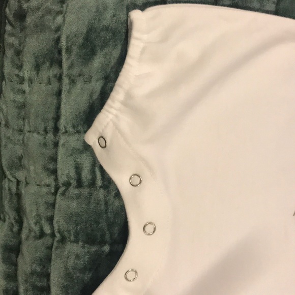 Toddler Girls Appliqued Bird Romper - Picture 2 of 5